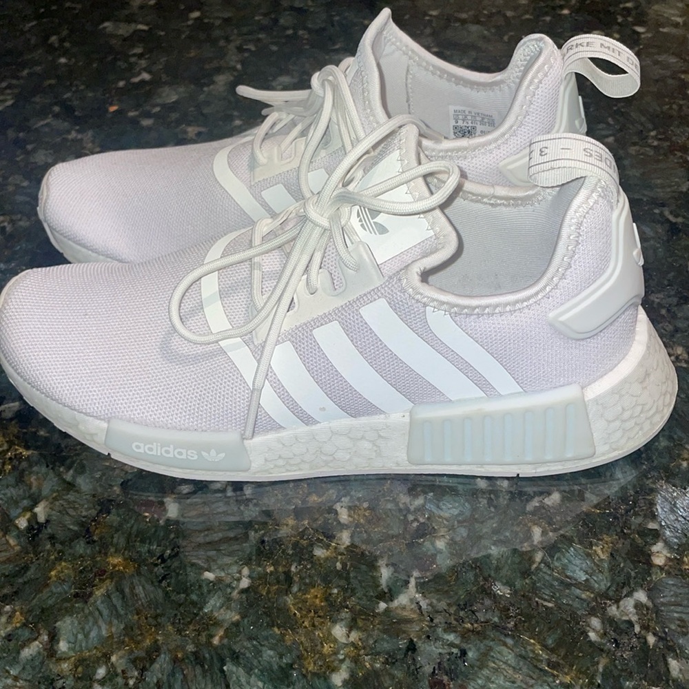 Adidas NMD-R1 Size 9